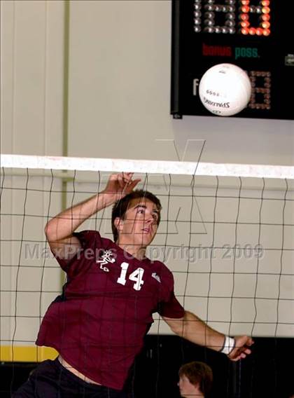 Thumbnail 1 in Laguna Beach vs. Parker (CIF SoCal D3 Final) photogallery.
