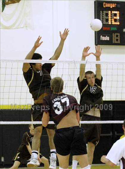 Thumbnail 1 in Laguna Beach vs. Parker (CIF SoCal D3 Final) photogallery.