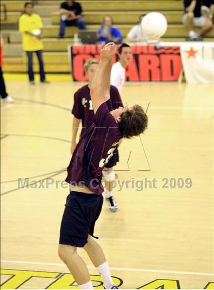 Thumbnail 1 in Laguna Beach vs. Parker (CIF SoCal D3 Final) photogallery.