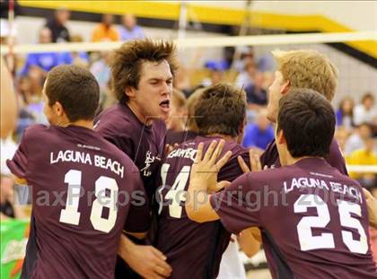 Thumbnail 2 in Laguna Beach vs. Parker (CIF SoCal D3 Final) photogallery.