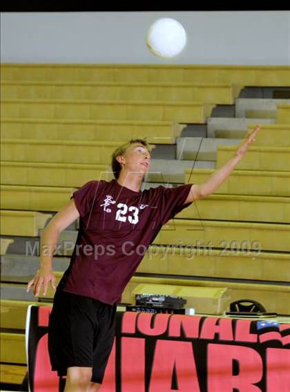 Thumbnail 3 in Laguna Beach vs. Parker (CIF SoCal D3 Final) photogallery.