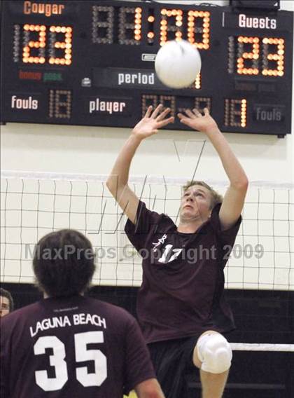 Thumbnail 1 in Laguna Beach vs. Parker (CIF SoCal D3 Final) photogallery.