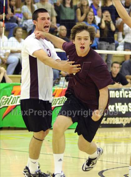 Thumbnail 1 in Laguna Beach vs. Parker (CIF SoCal D3 Final) photogallery.