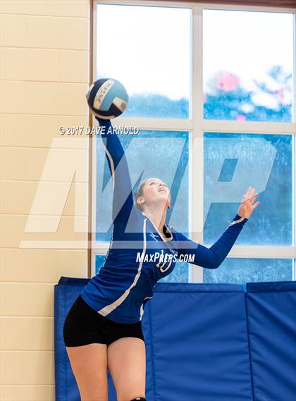 Thumbnail 2 in Cheverus @ Kennebunk photogallery.