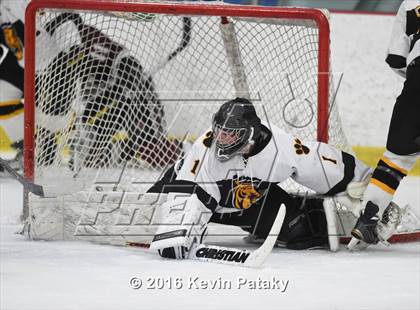 Thumbnail 1 in North Haven @ Daniel Hand photogallery.