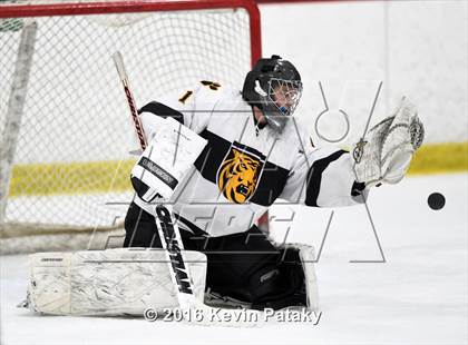 Thumbnail 1 in North Haven @ Daniel Hand photogallery.