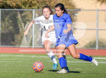 Thumbnail 3 in Chandler vs. Williams Field (Coyote Classic Tournament) photogallery.