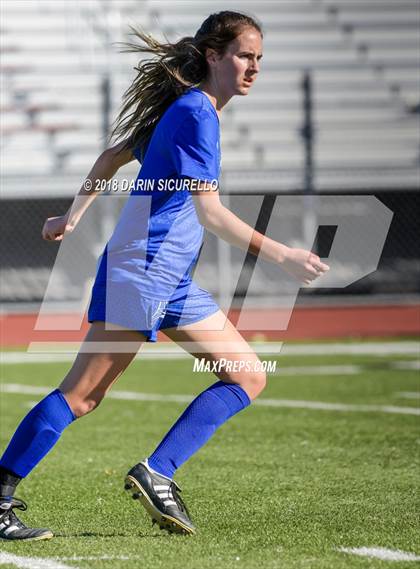 Thumbnail 1 in Chandler vs. Williams Field (Coyote Classic Tournament) photogallery.