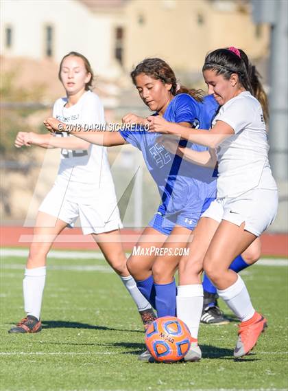 Thumbnail 1 in Chandler vs. Williams Field (Coyote Classic Tournament) photogallery.