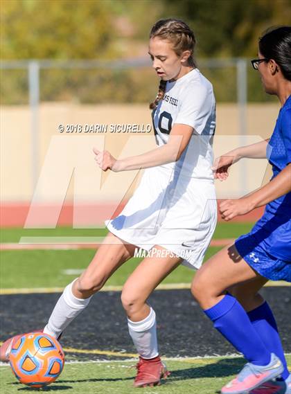 Thumbnail 1 in Chandler vs. Williams Field (Coyote Classic Tournament) photogallery.