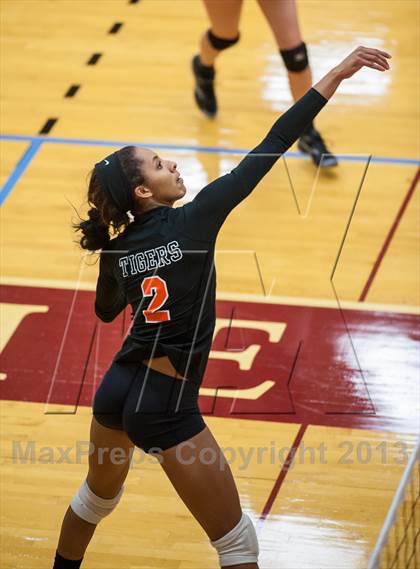 Thumbnail 1 in Barnstable vs Newton North (2013 Volleyhall Classic Semifinal 1) photogallery.