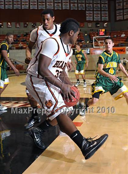Thumbnail 1 in Grace Davis vs. Merced (CIF SJS D1 Playoffs) photogallery.