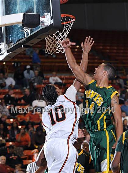 Thumbnail 3 in Grace Davis vs. Merced (CIF SJS D1 Playoffs) photogallery.