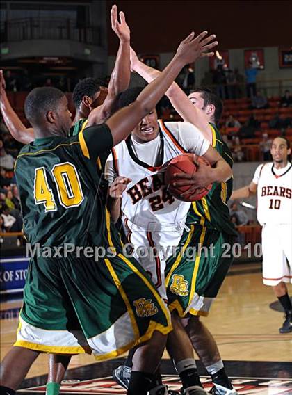 Thumbnail 1 in Grace Davis vs. Merced (CIF SJS D1 Playoffs) photogallery.