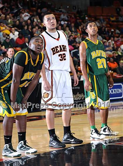 Thumbnail 2 in Grace Davis vs. Merced (CIF SJS D1 Playoffs) photogallery.