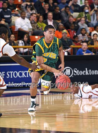 Thumbnail 2 in Grace Davis vs. Merced (CIF SJS D1 Playoffs) photogallery.