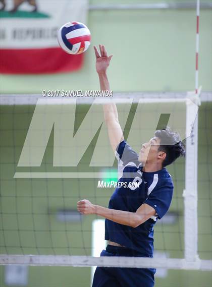 Thumbnail 3 in Los Angeles CES vs. Elizabeth (CIF LACS D2 Final) photogallery.