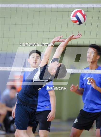 Thumbnail 2 in Los Angeles CES vs. Elizabeth (CIF LACS D2 Final) photogallery.