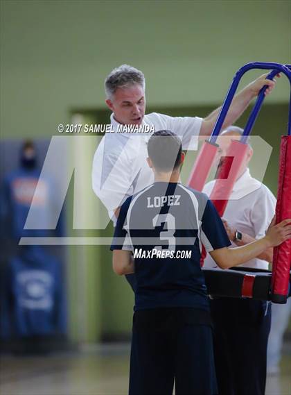 Thumbnail 3 in Los Angeles CES vs. Elizabeth (CIF LACS D2 Final) photogallery.