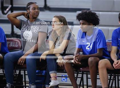 Thumbnail 2 in Los Angeles CES vs. Elizabeth (CIF LACS D2 Final) photogallery.