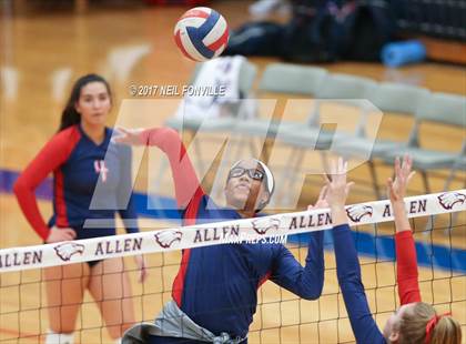 Thumbnail 1 in Hebron @ Allen photogallery.