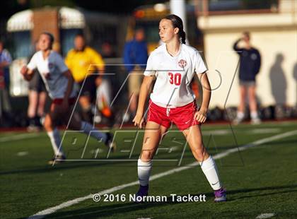 Thumbnail 3 in Aquinas vs Maize (KSHSAA 5A Semifinal) photogallery.