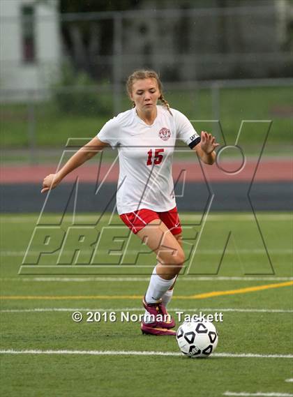 Thumbnail 3 in Aquinas vs Maize (KSHSAA 5A Semifinal) photogallery.