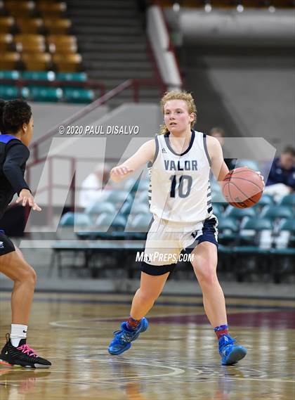Thumbnail 2 in Grandview vs. Valor Christian (CHSAA 5A Final Four) photogallery.