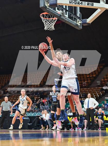 Thumbnail 1 in Grandview vs. Valor Christian (CHSAA 5A Final Four) photogallery.