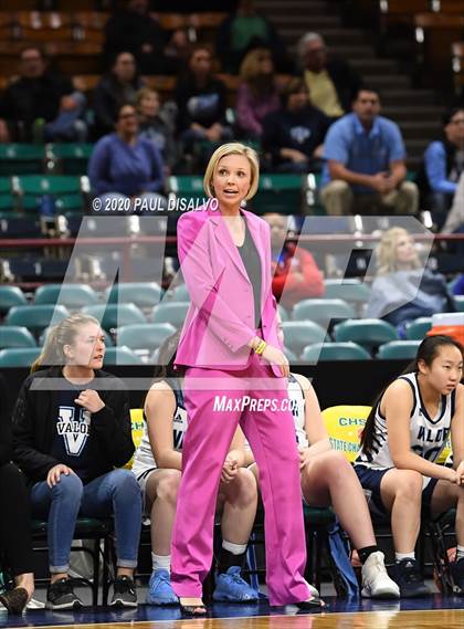 Thumbnail 1 in Grandview vs. Valor Christian (CHSAA 5A Final Four) photogallery.