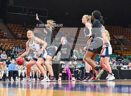 Thumbnail 3 in Grandview vs. Valor Christian (CHSAA 5A Final Four) photogallery.
