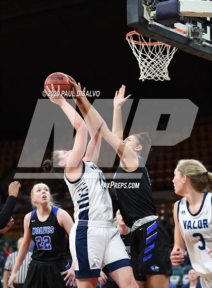 Thumbnail 1 in Grandview vs. Valor Christian (CHSAA 5A Final Four) photogallery.