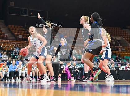 Thumbnail 1 in Grandview vs. Valor Christian (CHSAA 5A Final Four) photogallery.