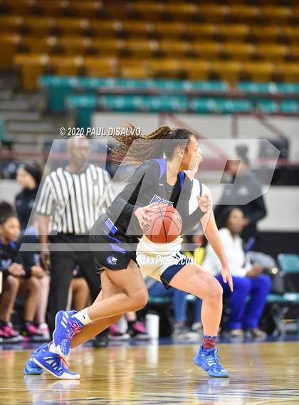 Thumbnail 3 in Grandview vs. Valor Christian (CHSAA 5A Final Four) photogallery.