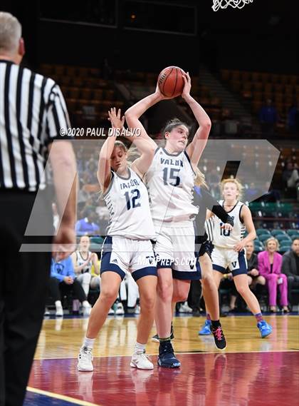 Thumbnail 1 in Grandview vs. Valor Christian (CHSAA 5A Final Four) photogallery.