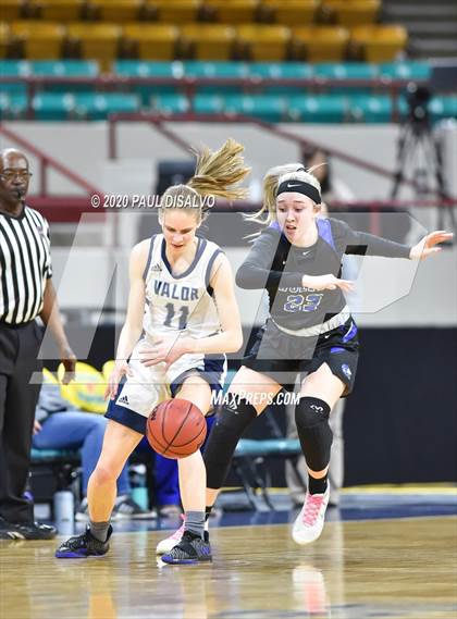 Thumbnail 1 in Grandview vs. Valor Christian (CHSAA 5A Final Four) photogallery.