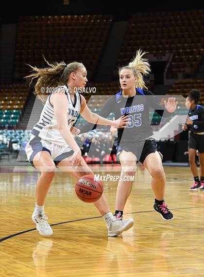 Thumbnail 1 in Grandview vs. Valor Christian (CHSAA 5A Final Four) photogallery.