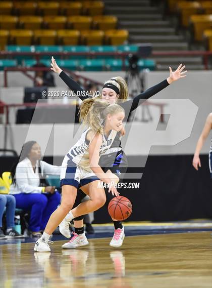 Thumbnail 3 in Grandview vs. Valor Christian (CHSAA 5A Final Four) photogallery.