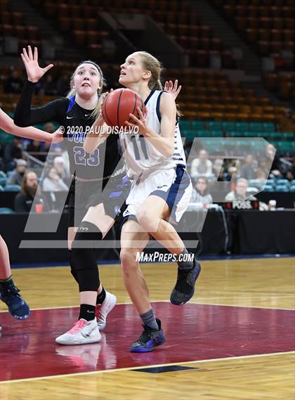 Thumbnail 2 in Grandview vs. Valor Christian (CHSAA 5A Final Four) photogallery.