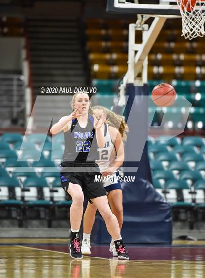 Thumbnail 2 in Grandview vs. Valor Christian (CHSAA 5A Final Four) photogallery.