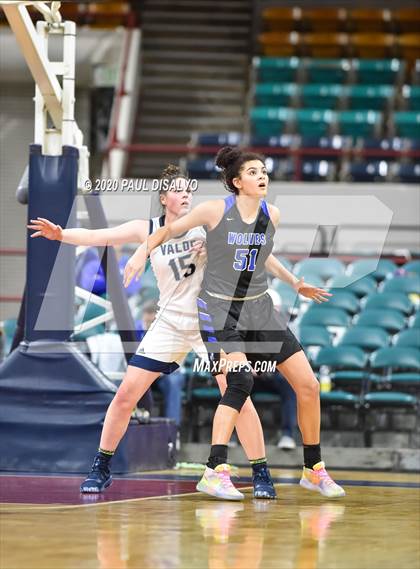 Thumbnail 3 in Grandview vs. Valor Christian (CHSAA 5A Final Four) photogallery.