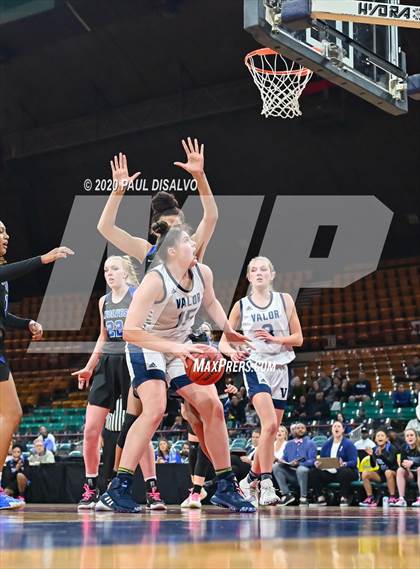 Thumbnail 1 in Grandview vs. Valor Christian (CHSAA 5A Final Four) photogallery.