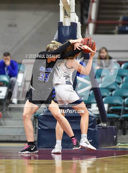 Thumbnail 2 in Grandview vs. Valor Christian (CHSAA 5A Final Four) photogallery.