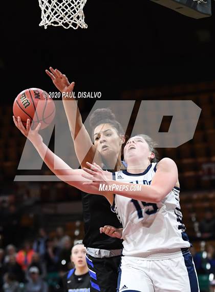 Thumbnail 2 in Grandview vs. Valor Christian (CHSAA 5A Final Four) photogallery.