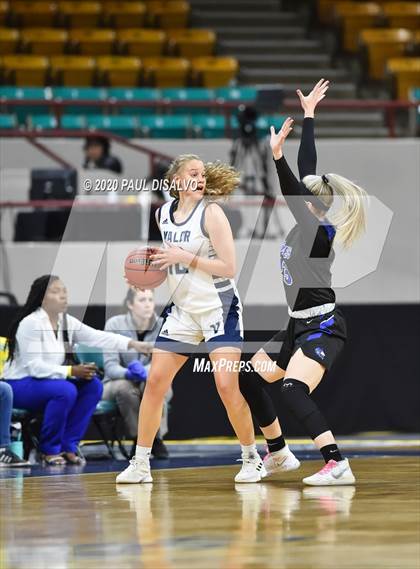 Thumbnail 2 in Grandview vs. Valor Christian (CHSAA 5A Final Four) photogallery.