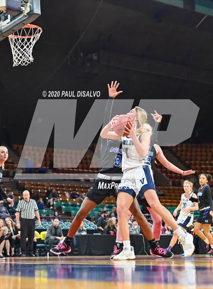 Thumbnail 3 in Grandview vs. Valor Christian (CHSAA 5A Final Four) photogallery.