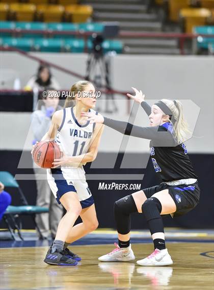 Thumbnail 1 in Grandview vs. Valor Christian (CHSAA 5A Final Four) photogallery.