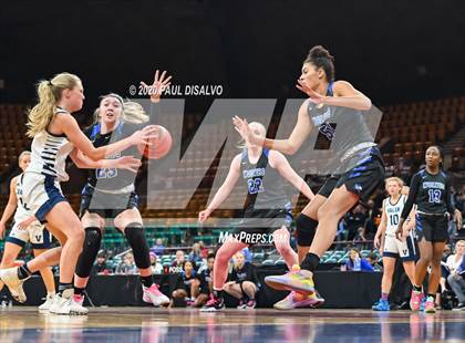 Thumbnail 3 in Grandview vs. Valor Christian (CHSAA 5A Final Four) photogallery.