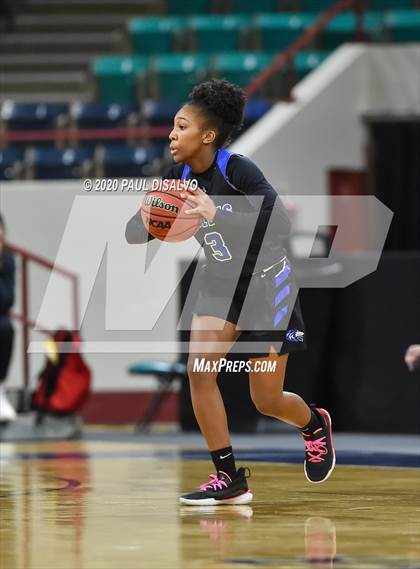 Thumbnail 1 in Grandview vs. Valor Christian (CHSAA 5A Final Four) photogallery.