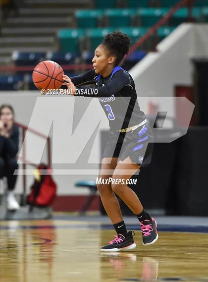 Thumbnail 2 in Grandview vs. Valor Christian (CHSAA 5A Final Four) photogallery.